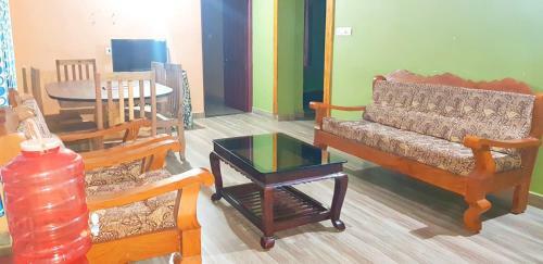 Villa Manjushree Holidays Home Coorg