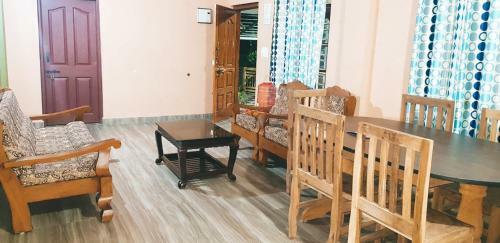 Villa Manjushree Holidays Home Coorg