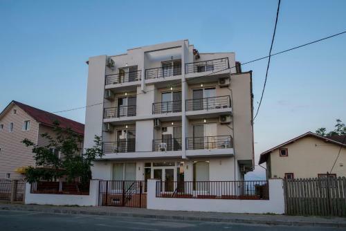 Hostal Vila Ara
