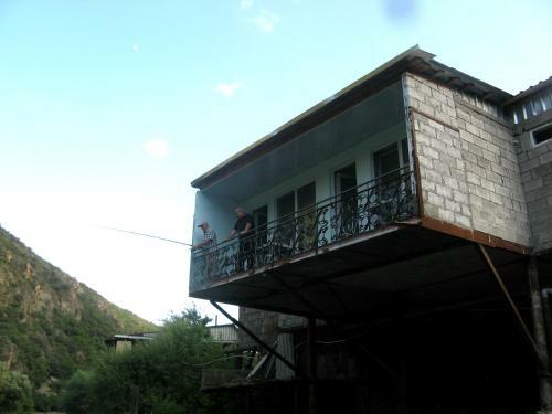 Hostal New Sanahin
