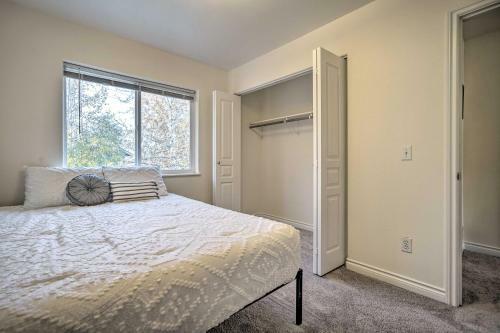 Quaint Anchorage Townhome - 6 Miles To Downtown!