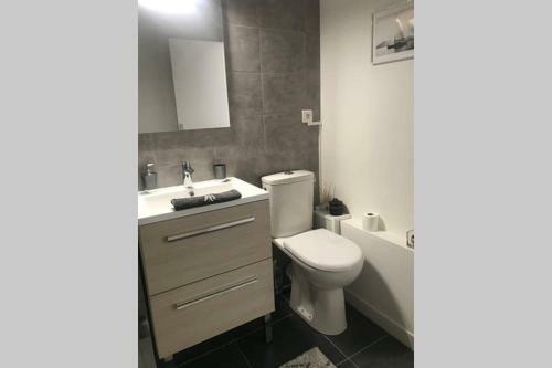 Apartamento Le Studio 35 - Charme, Parking & Proche Lac