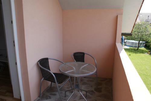 Apartments Lavric