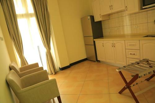 Adwest Hotel