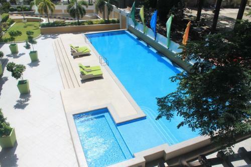 Apartments Near Ayala Luxury