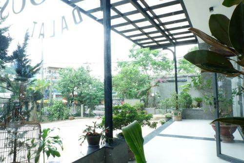 Minh Chi Hotel