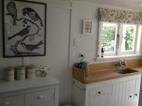 Country Bliss Cottage
