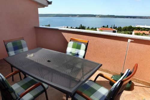 Sea View Apartments Orko