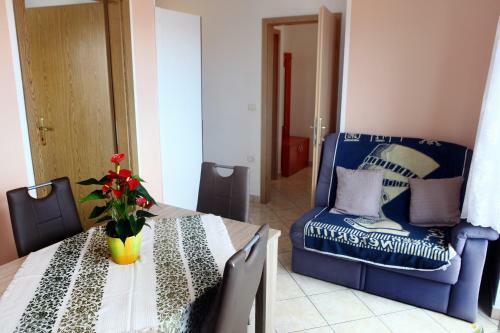 Sea View Apartments Orko