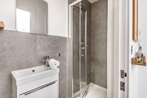 Loft Apartment In Historic Building In Quiet Central Setting