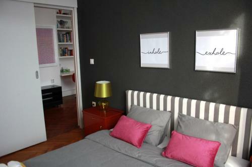 Cozy City Apartment