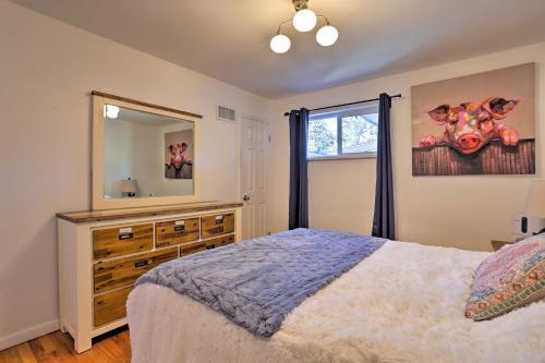 Spacious Denver Home With Backyard 6 Mi To Dtwn!