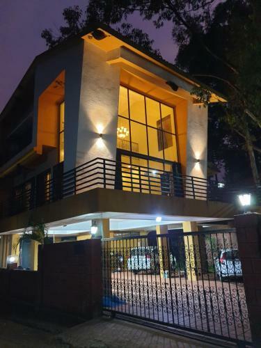 Umer Villa.