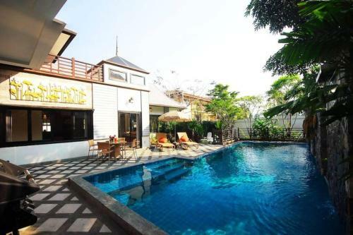 3 Bedroom Villa Shine