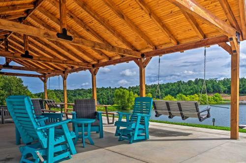 Newly Built Lakefront Escape With Private Dock!