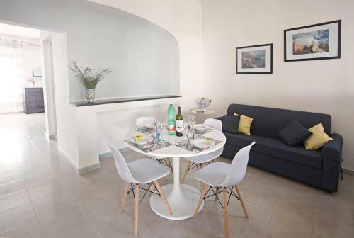 Ciraccio Apartments