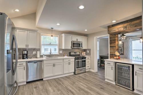 Updated Home Half Mile To Downtown Willoughby!