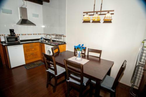 Apartamentos Rurales Larrago
