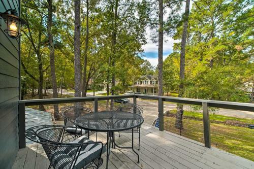 Cozy Cape Royale Cottage With Stone Fire Pit!
