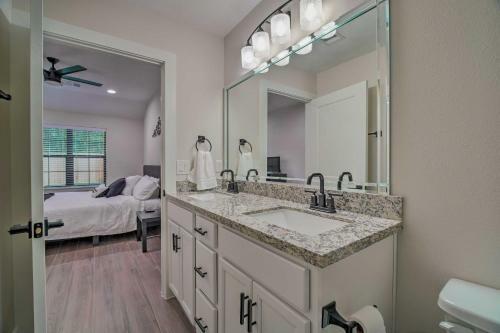 Well-appointed Montgomery Home With Fenced Yard