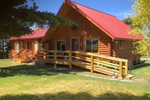 Rustic Cabin 20 Mins To Capitol Reef Natl Park!