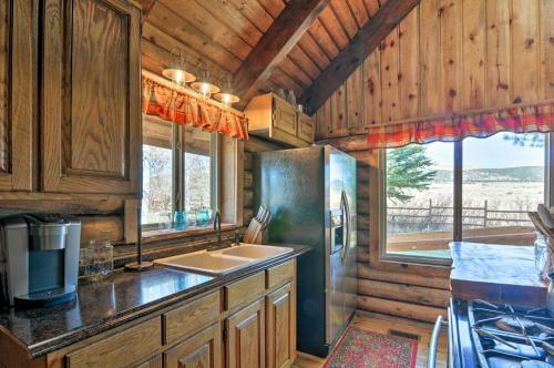 Rustic Cabin 20 Mins To Capitol Reef Natl Park!
