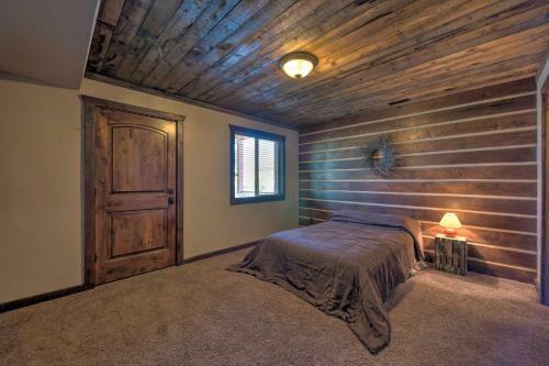 Secluded Sterling Abode Near Palisade State Park!