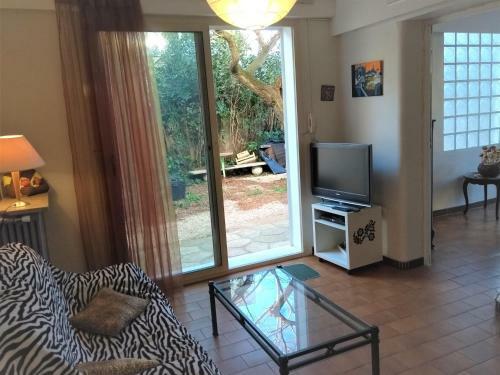 Hostal Chez Jeannette - T2 Marseille 12�me