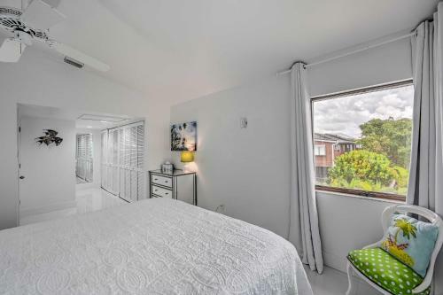 Waterfront Marco Island House With Shared Dock!
