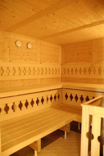 Hostal Alpenperle