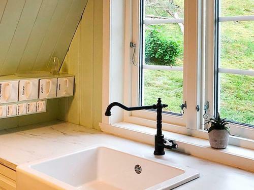 Holiday Home Bremnes II