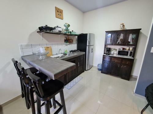 Apartamentos Ave Del Para�so