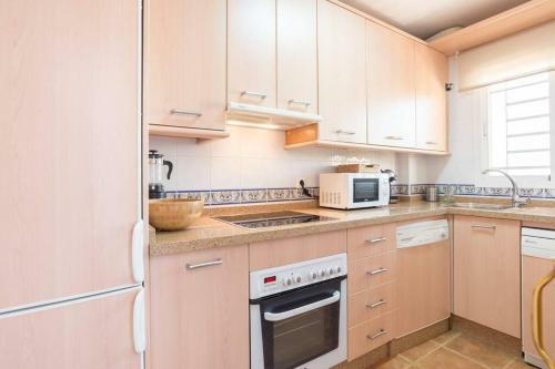 Apartamento Sol - Incre�ble �tico En M�laga Con Piscina & Garaje