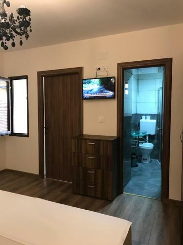 Hostal Pensiunea Aliner