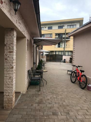 Hostal Pensiunea Aliner