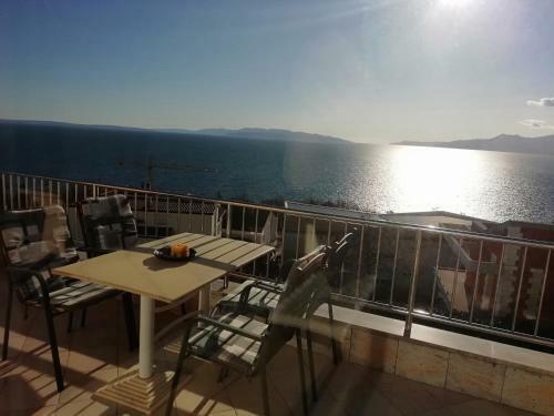 Apartments In Villa Azra