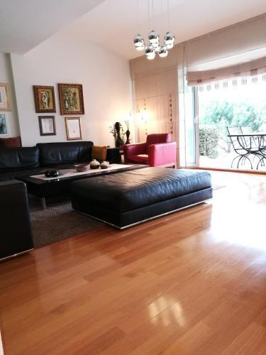 Apartments In Villa Azra