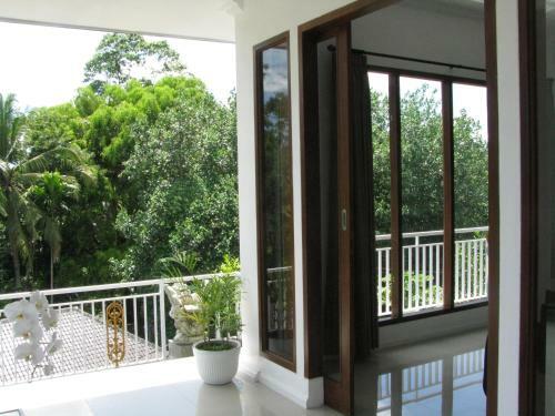 Villa Dharma Shanti