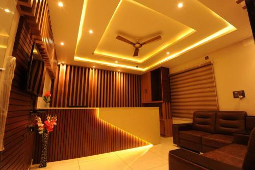 Hotel Mc Suites Mysuru