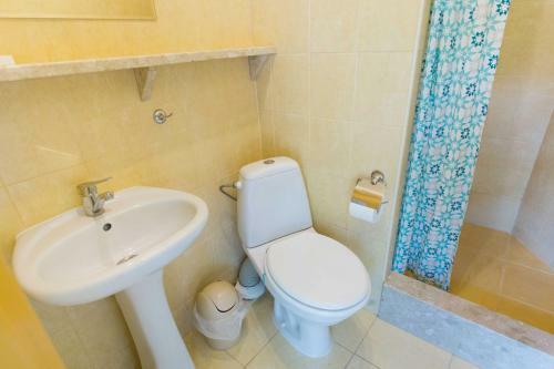 Hostal Pod Lipami