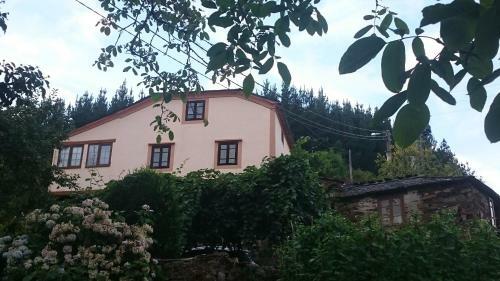 Apartamentos Rurales Vega De Llan