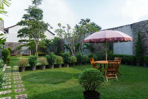 Oyo 787 Hotel Kuwera Inn