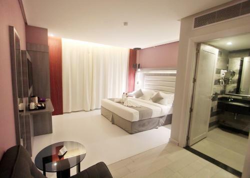 Hotel Manazeli Alkhozama ?????? ???????