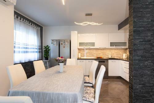 Apartamento Villa Nina Ba?ka