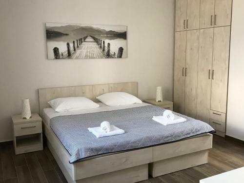 Apartments Maestral