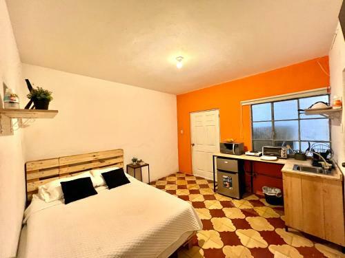 Makachi Hotel