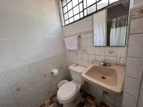 Makachi Hotel