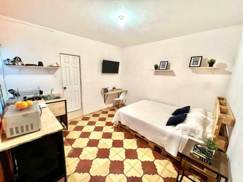 Makachi Hotel