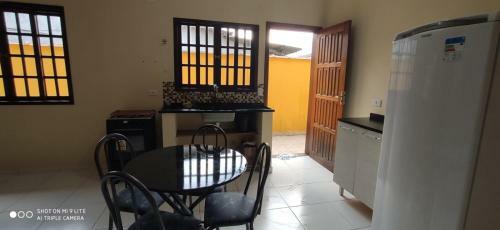 Casa Em Bertioga Praia de Borac�ia Com Piscina