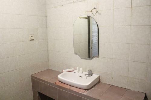 Oyo 1333 Wisata Hotel